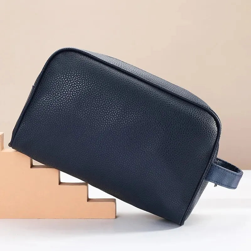 Trousse de toilette de voyage en cuir, grande capacité.